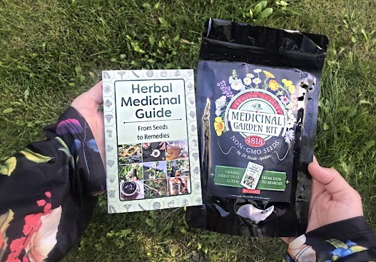 Medicinal Garden Kit Review – Nicole Apelian 10-herb seed kit